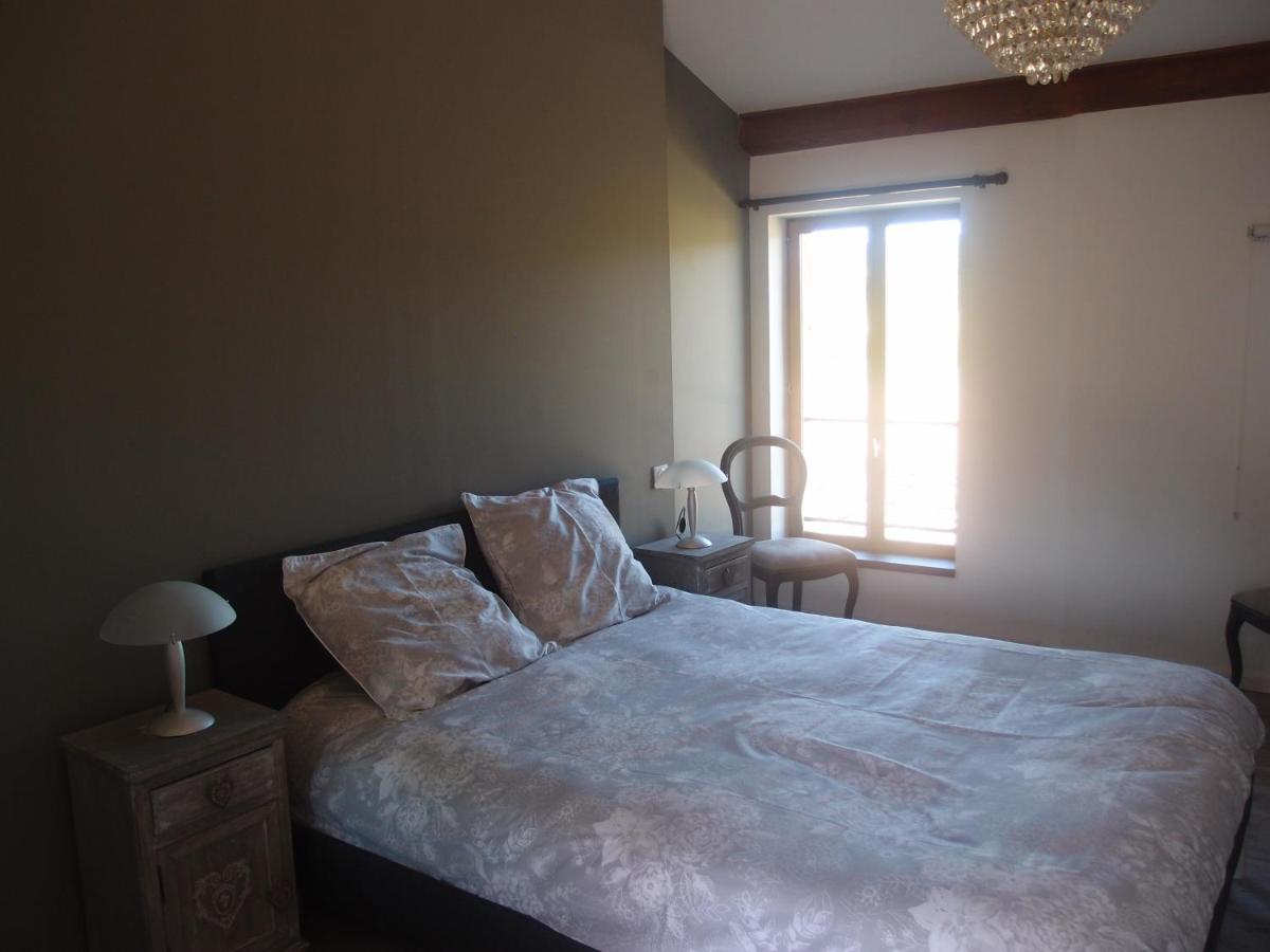 Ferme Robin Bed and Breakfast Marsaz Buitenkant foto