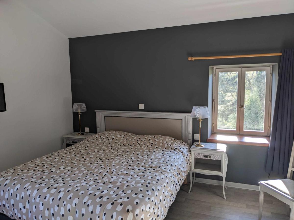 Ferme Robin Bed and Breakfast Marsaz Buitenkant foto
