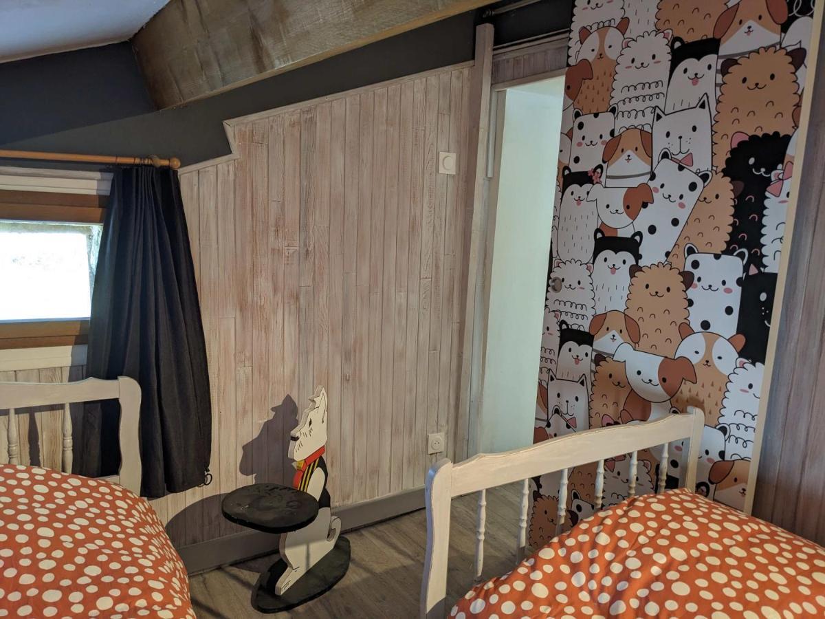 Ferme Robin Bed and Breakfast Marsaz Buitenkant foto