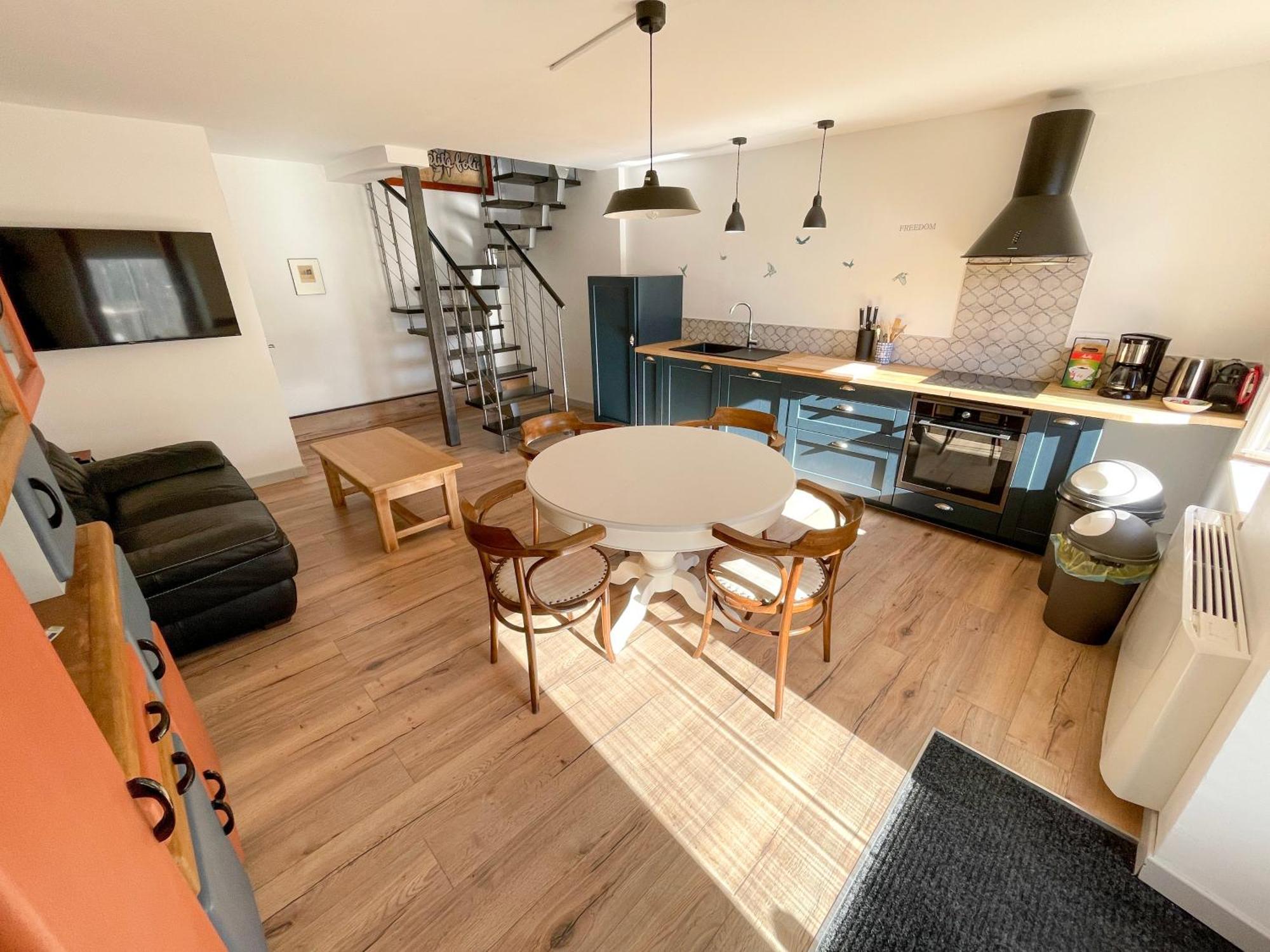 Ferme Robin Bed and Breakfast Marsaz Buitenkant foto
